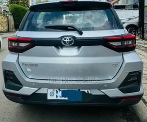 Toyota Raize 1.2 FWD 2022 Silver