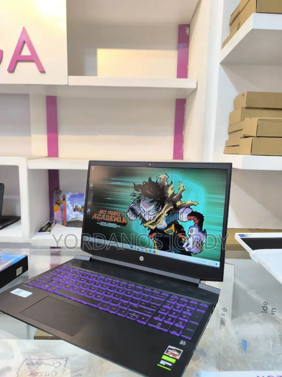 New Laptop HP Pavilion 17 16GB AMD Ryzen 7 SSD 512GB