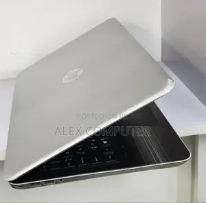 New Laptop HP Pavilion 15 8GB Intel Core I5 SSD 256GB