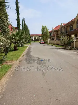 የሚሸጥ አያት ዲያስፖራ ኮንፓውድ ዲጂታል ካርታ አያት ዲያስፖራ ኮንፓውድ 150 ካሬ 15million