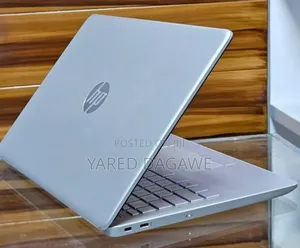 New Laptop HP Stream Notebook 8GB Intel SSD 128GB