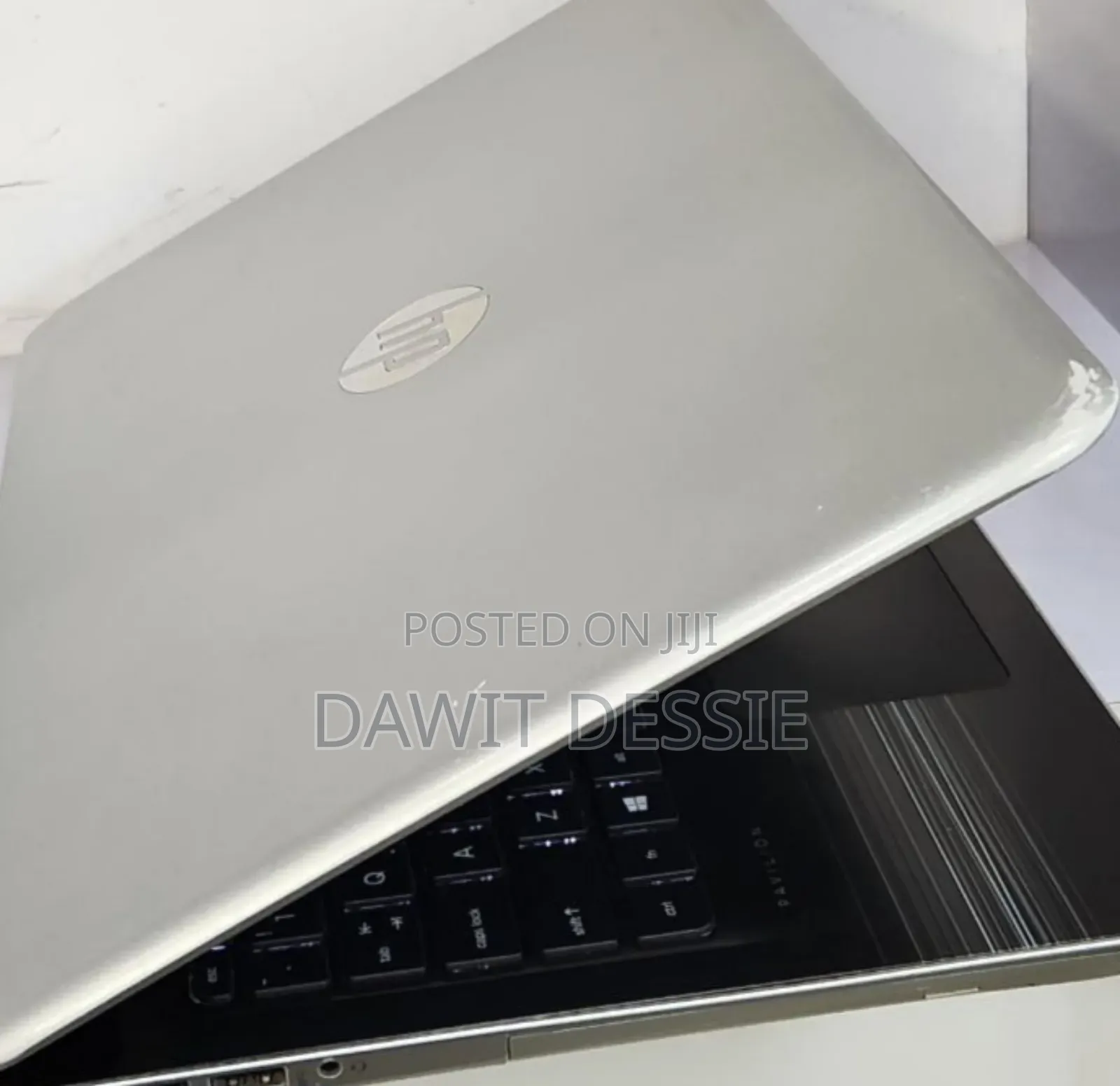 New Laptop HP Pavilion 15 8GB Intel Core I7 SSD 256GB