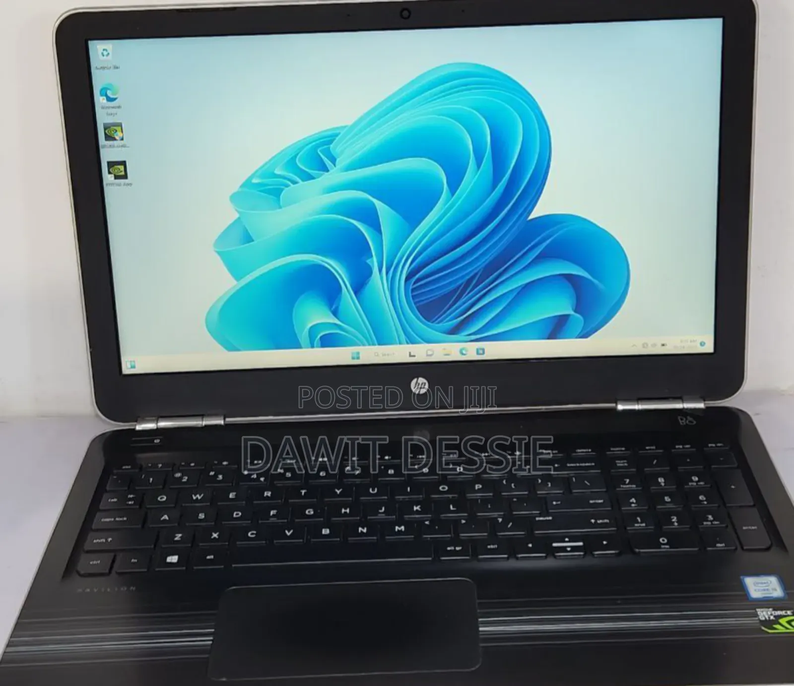 New Laptop HP Pavilion 15 8GB Intel Core I7 SSD 256GB