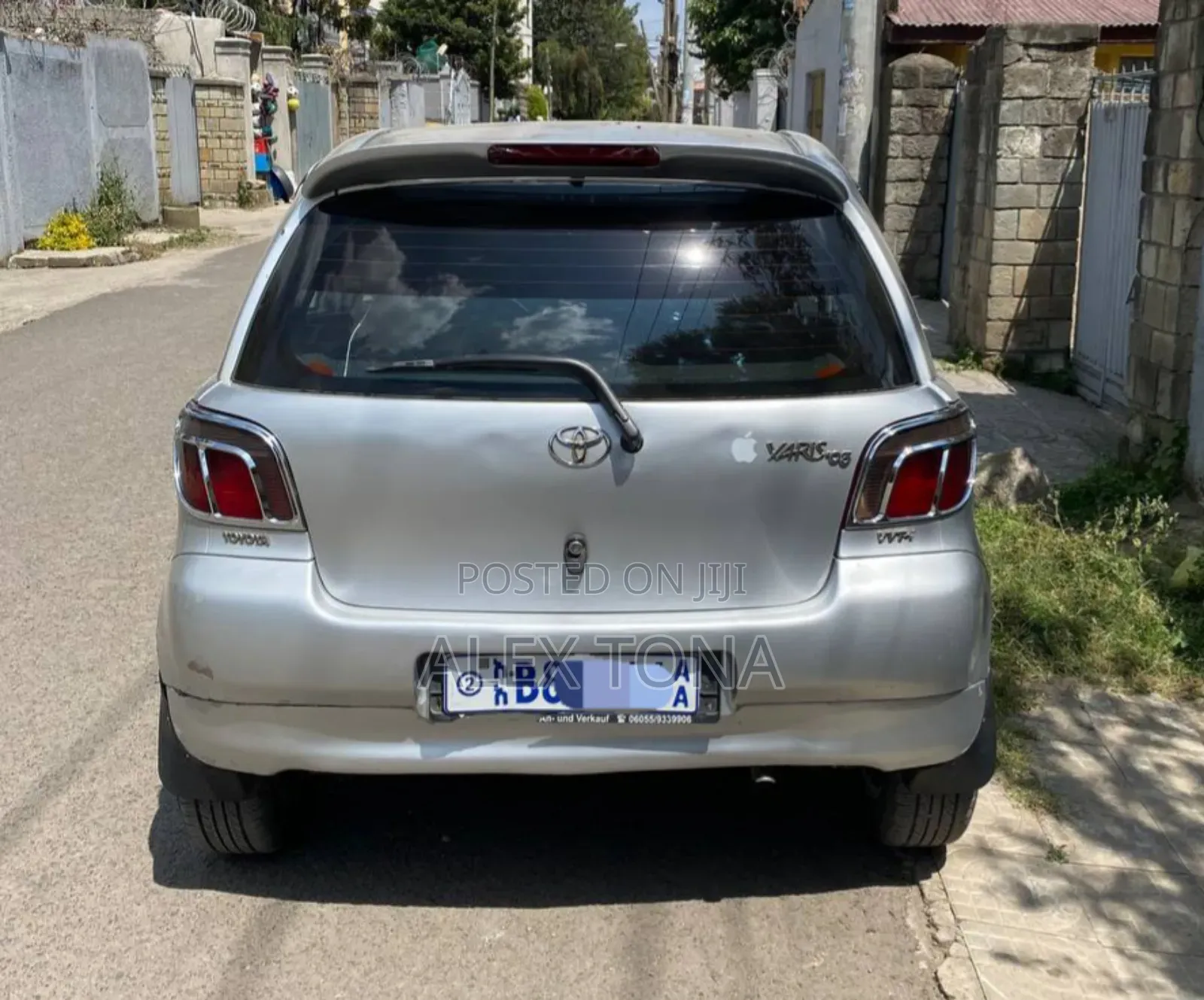 Toyota Vitz 2003 Silver