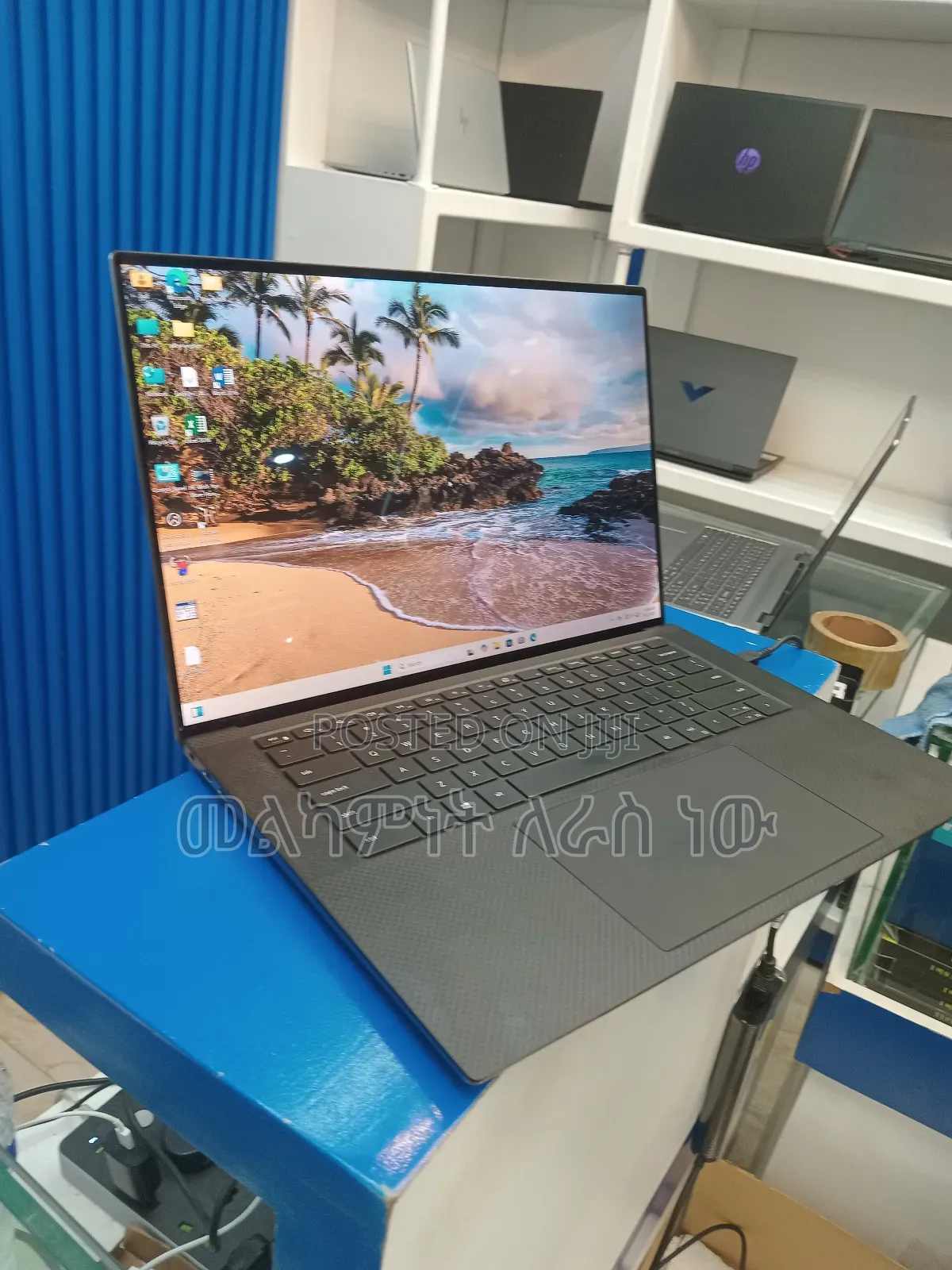 New Laptop Dell Precision 5550 16GB Intel Core I7 SSD 512GB