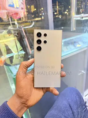 Photo - New Samsung Galaxy S24 Ultra 256 GB