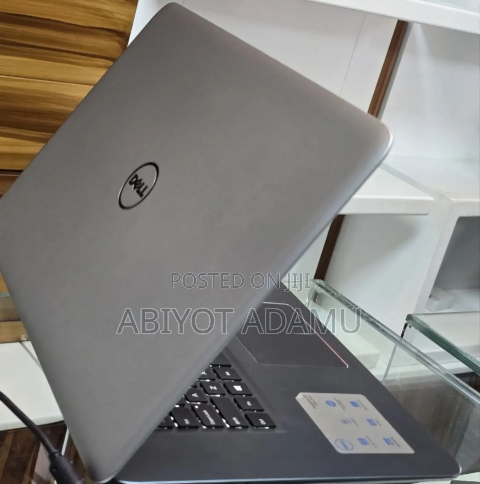 Laptop Dell Inspiron 15 8GB Intel Core I7 HDD 16 GB