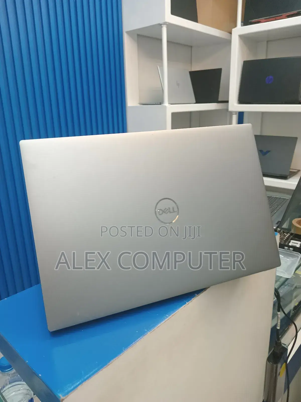 New Laptop Dell Precision 5570 16GB Intel Core I7 SSD 512GB