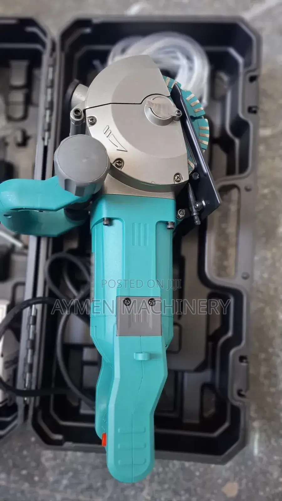 Total Wallchaser Wallcutter 3000 Watts ግድግዳ መሰንጠቂያ