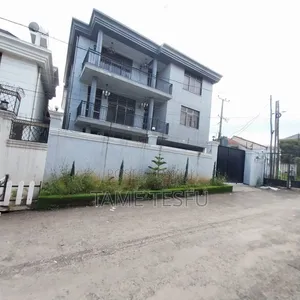 Photo - 8bdrm House in ሀያት ዞን 6, Bole for sale