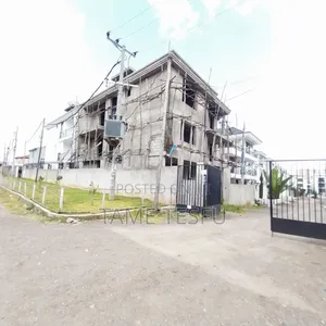 Photo - 8bdrm House in ሀያት ዞን 6, Bole for sale