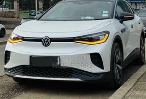 Photo - Volkswagen ID.4 2022 Ivory