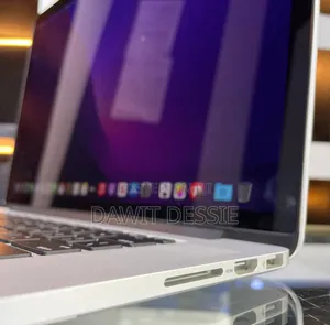 Photo - New Laptop Apple MacBook Pro 2015 16GB Intel Core I7 SSD 256GB