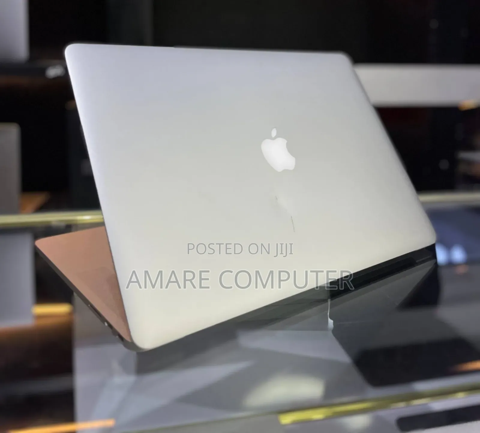 New Laptop Apple MacBook Pro 2015 16GB Intel Core I7 SSD 256GB