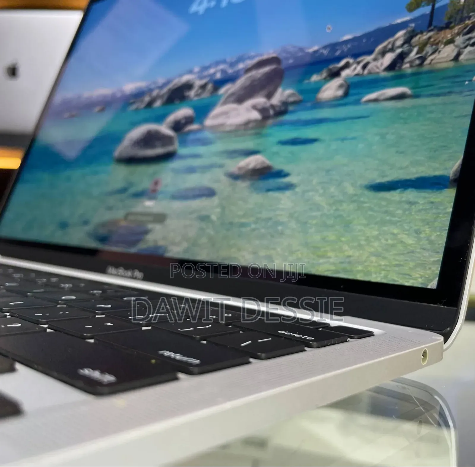 New Laptop Apple MacBook Pro M1 8GB Apple M1 SSD 512GB