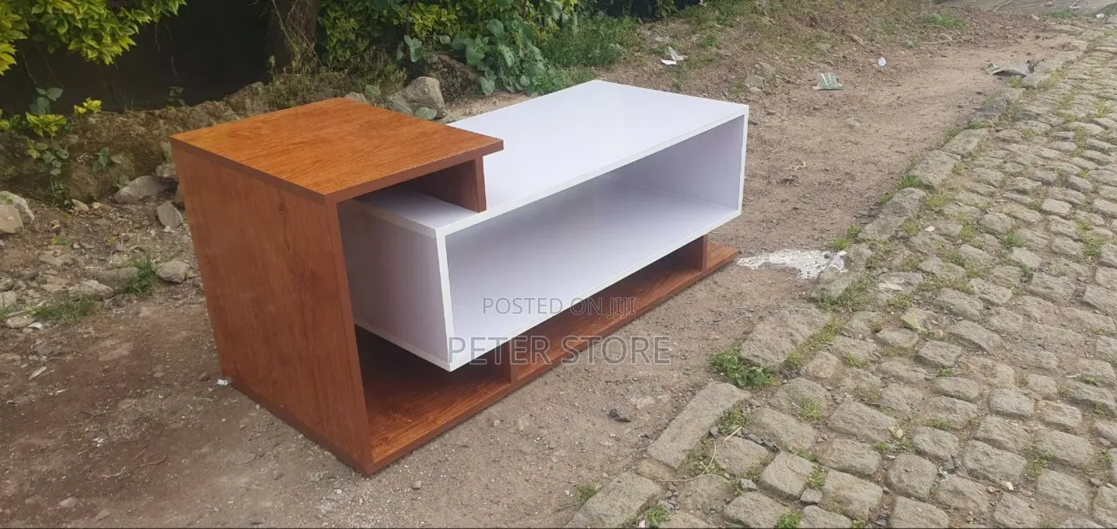 Size 1.20 Center Table