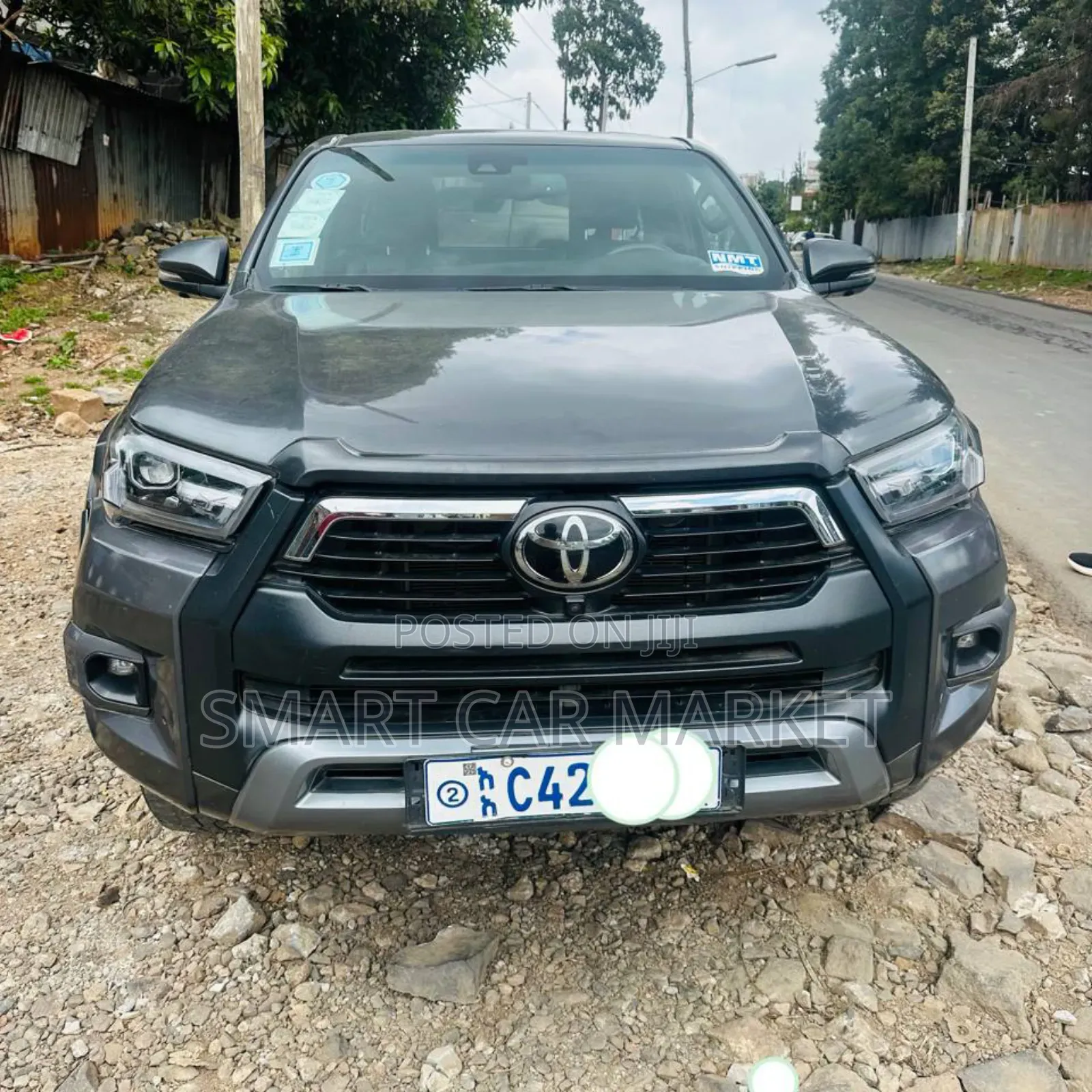 Toyota Hilux 2021 Brown