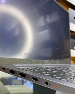 New Laptop Lenovo 16GB Intel Core Ultra 7 SSD 512GB