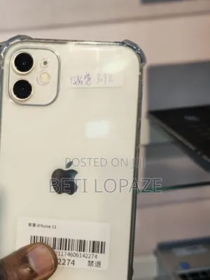 New Apple iPhone 11 128 GB White