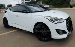 Photo - Hyundai Veloster Automatic 2012 White
