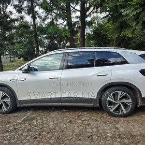 Volkswagen ID.6 2022 White