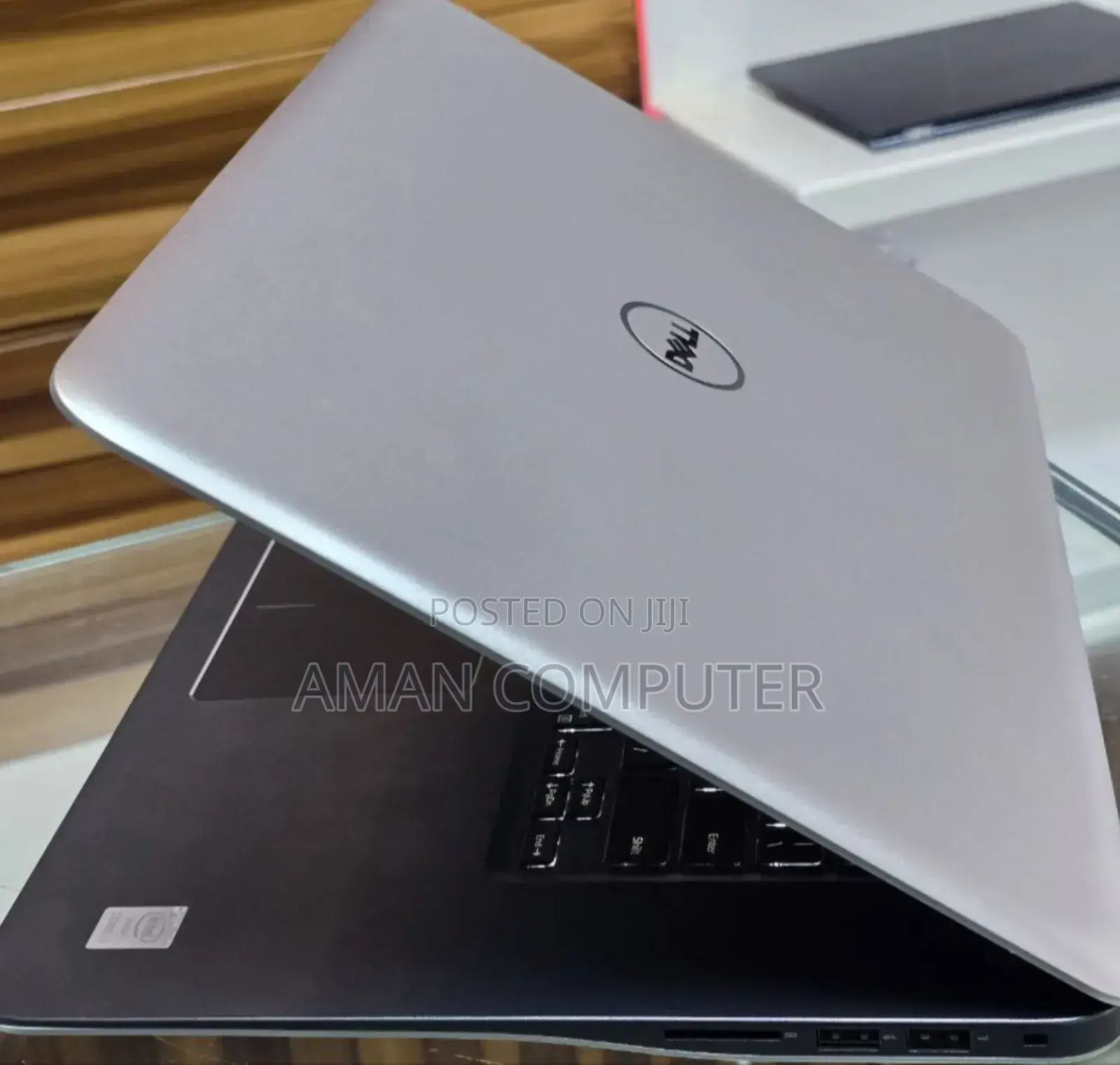 New Laptop Dell Inspiron 15 7000 8GB Intel Core I7 SSD 1T