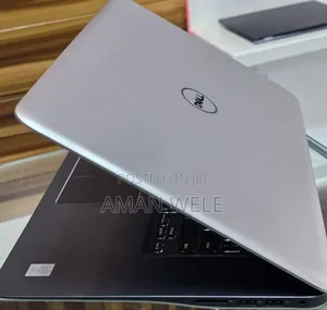 Photo - New Laptop Dell Inspiron 15 7000 8GB Intel Core I7 SSD 1T