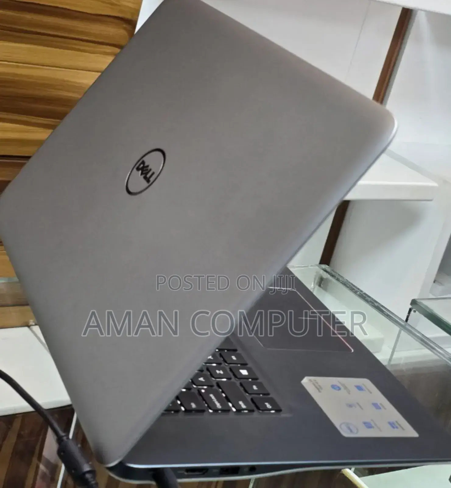 New Laptop Dell Inspiron 15 7000 8GB Intel Core I7 SSD 1T