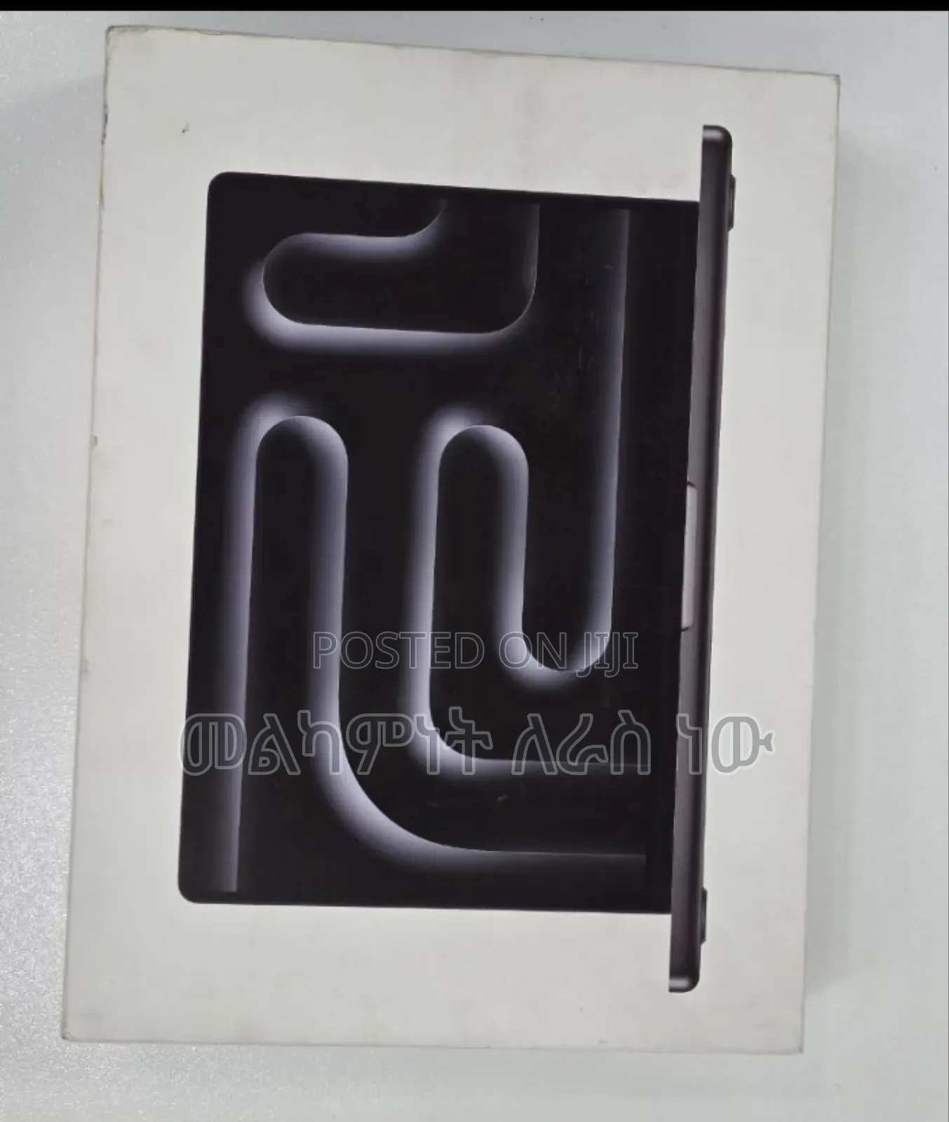 New Apple MacBook Pro 2024 M4 Pro 16-Inch 24GB Apple M4 SSD 512GB