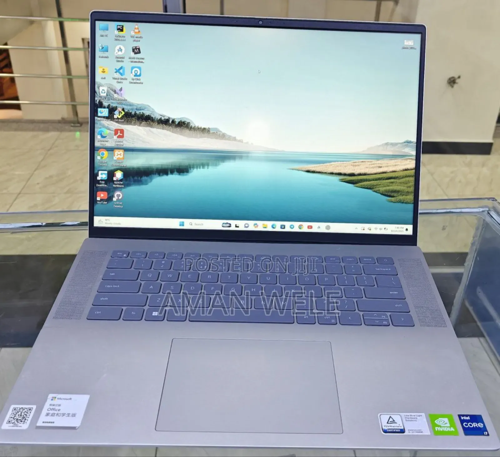 New Laptop Dell Inspiron 16 5620 16GB Intel Core I7 SSD 512GB