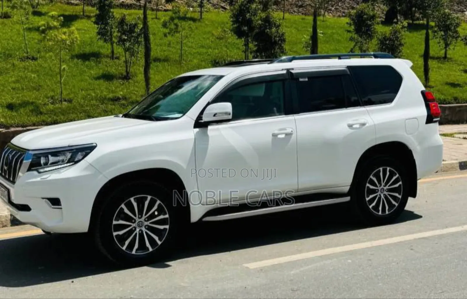 Toyota Land Cruiser Prado 2020 Ivory