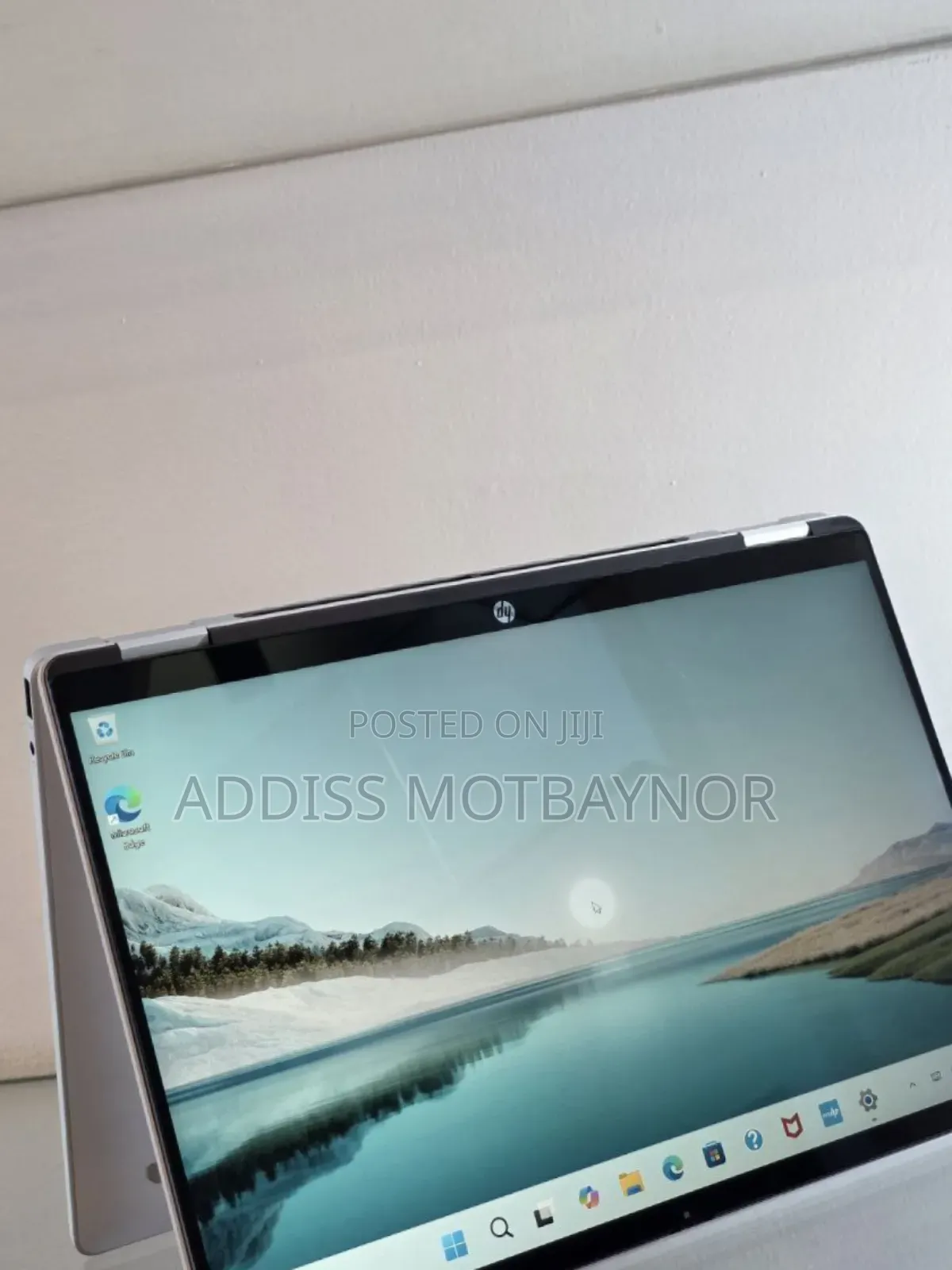 New Laptop HP OmniBook X Flip 14" 16GB Intel Core Ultra 7 SSD 512GB