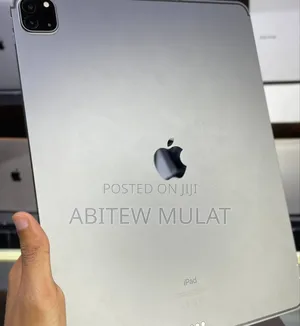 New Apple iPad Pro 12.9 (2021) 128 GB Gray