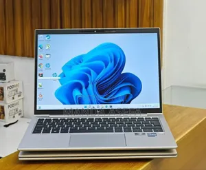 New Laptop HP EliteBook 830 G9 16GB Intel Core I5 SSD 512GB