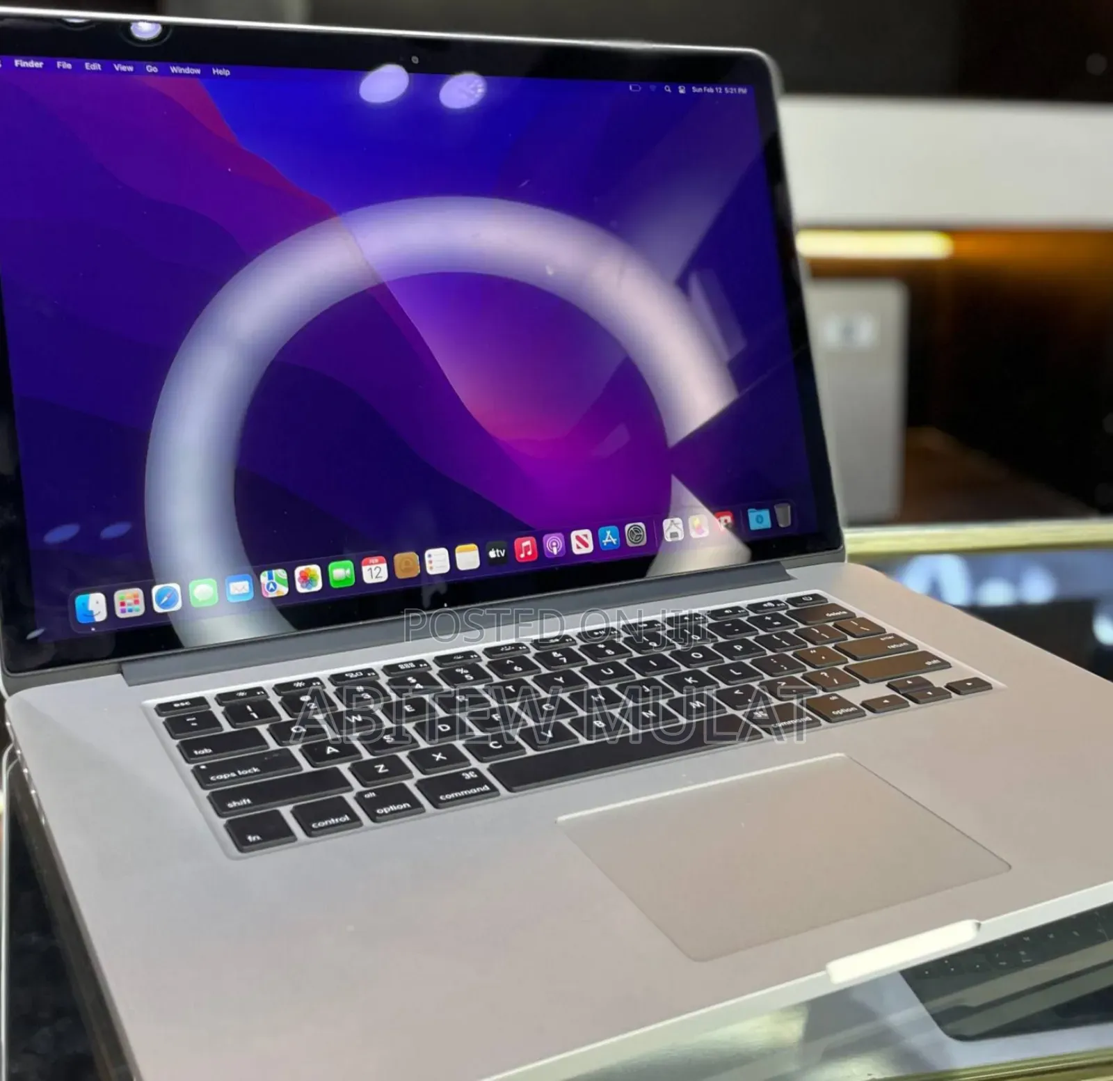 New Laptop Apple MacBook Pro 2015 16GB Intel Core I7 SSD 256GB