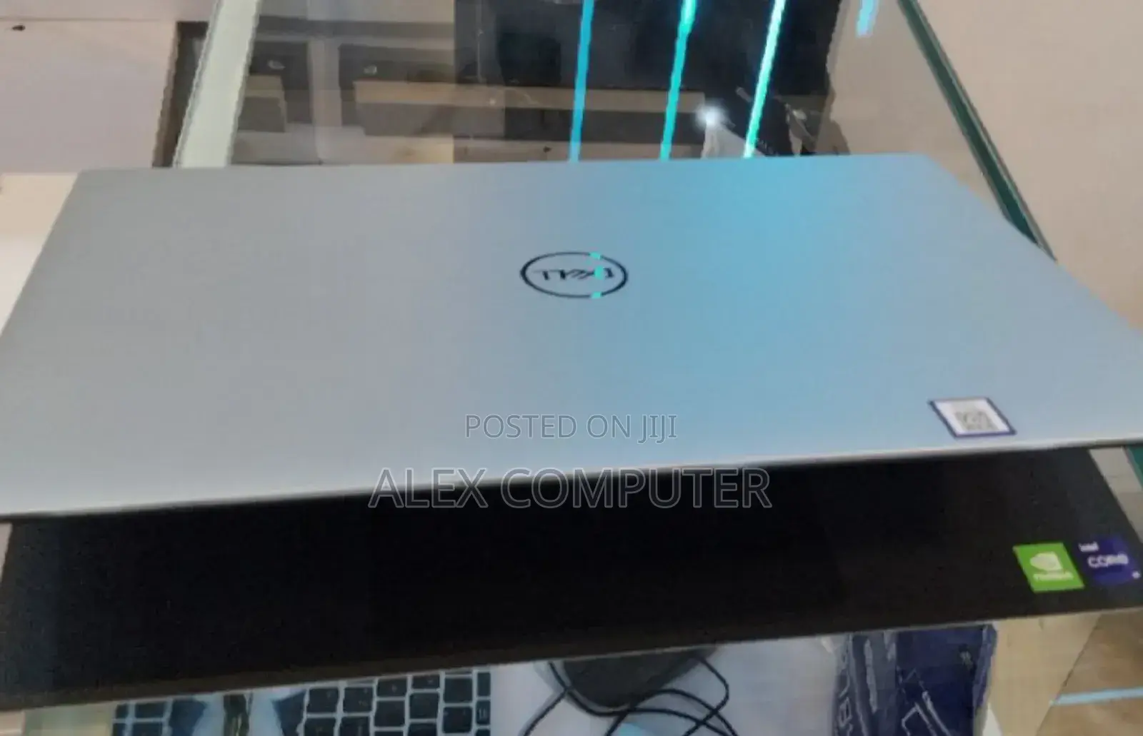 New Laptop Dell XPS 15 64GB Intel Core I9 SSD 4T