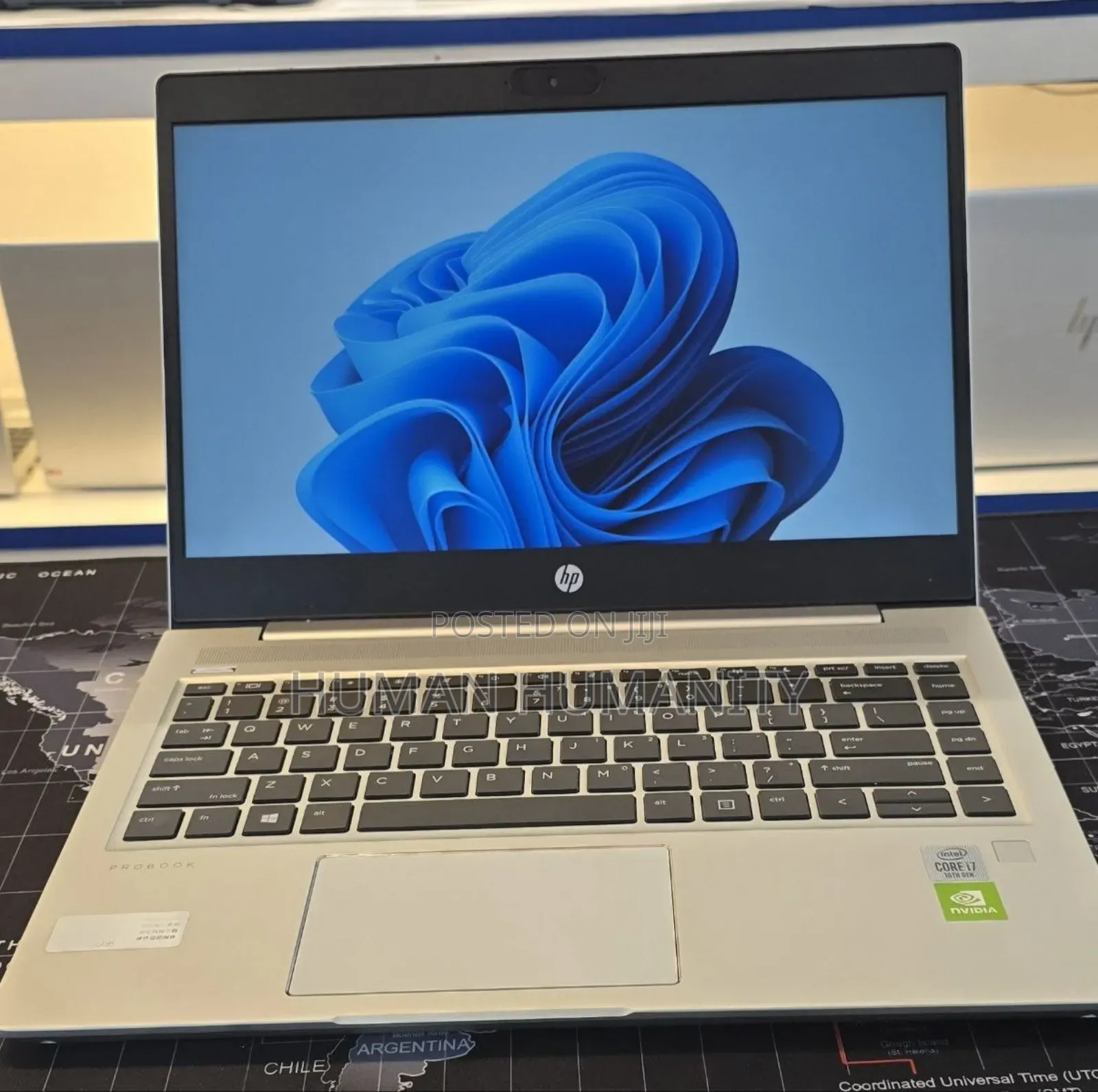 New Laptop HP 14-Dq1025cl 16GB Intel Core I7 SSD 512GB