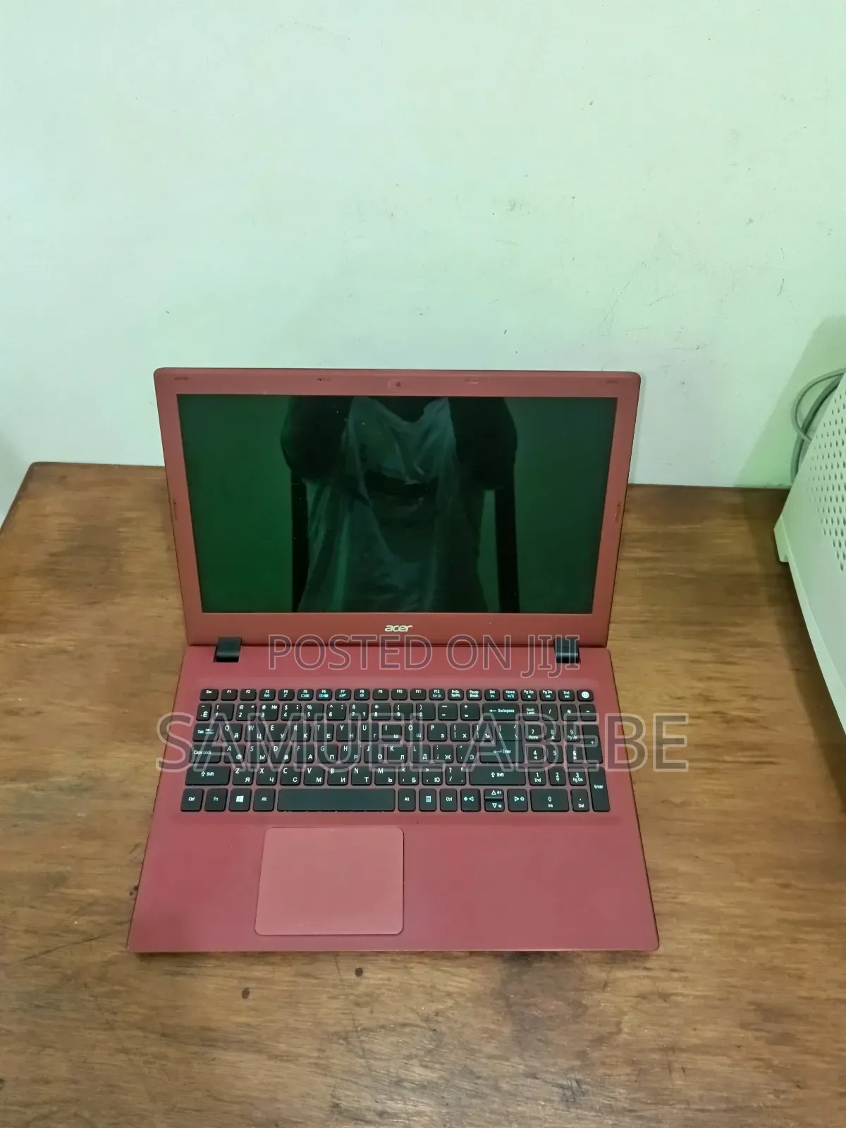 Laptop Acer Aspire E5-574g 8GB Intel Core I5 HDD+SSD 1.5T