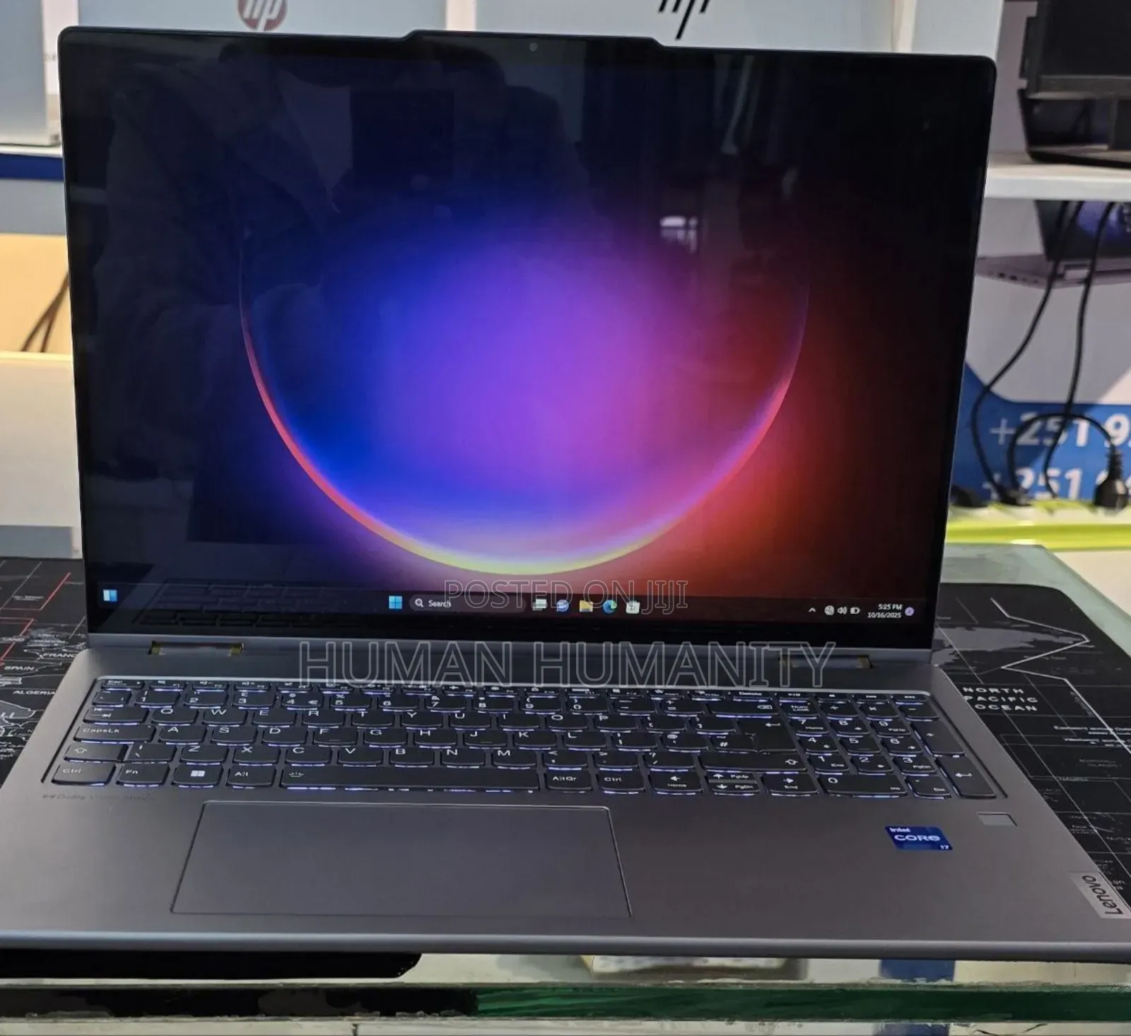 New Laptop Lenovo Yoga 7i 16GB Intel Core I7 SSD 1T