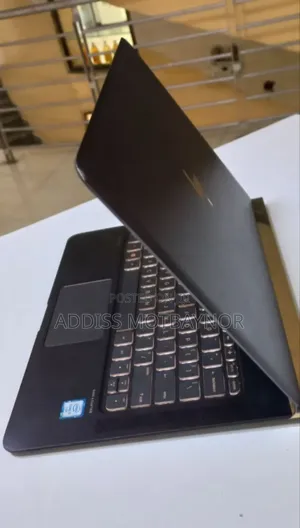Photo - New Laptop HP Spectre 16GB Intel Core I7 SSD 256GB