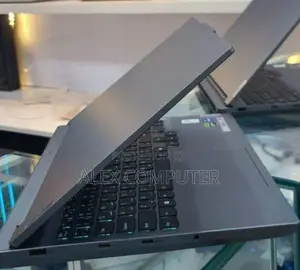 New Laptop Lenovo Legion 5 16GB Intel Core I7 SSD 1T