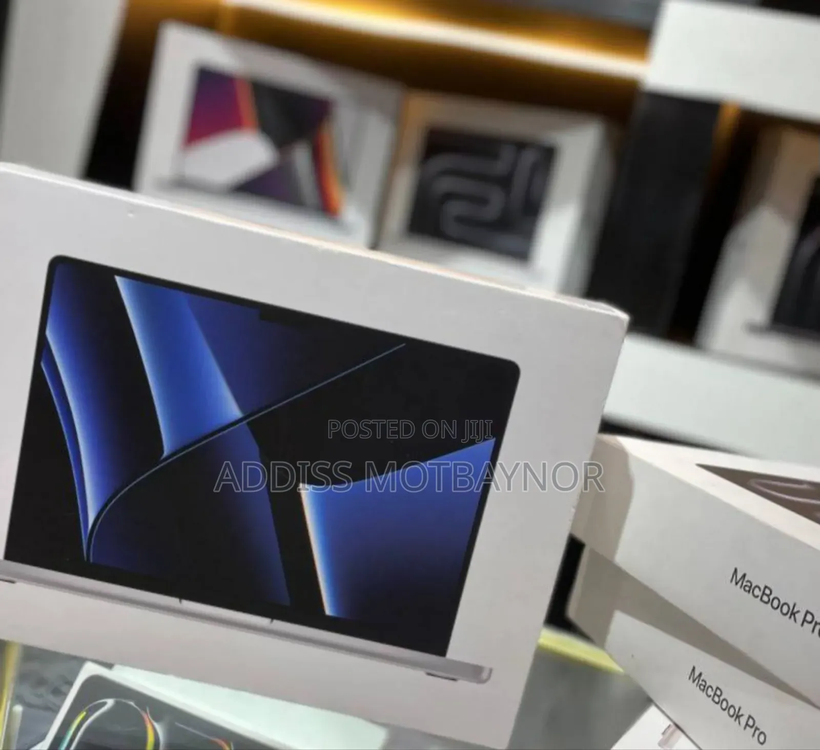 New Laptop Apple MacBook Pro 2022 M2 16GB Intel Core M2 SSD 1T