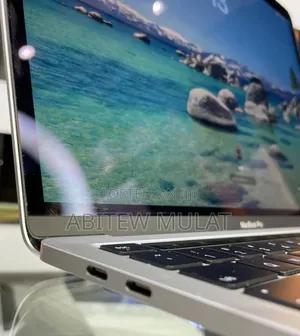 New Laptop Apple MacBook Pro M1 8GB Apple M1 SSD 512GB