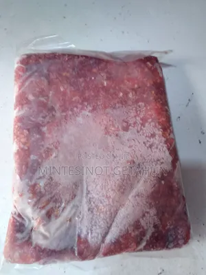 Photo - Dog and Cat Food