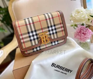 Burberry Tb Crossbody | Top Handle Note Bag – Briar Brown
