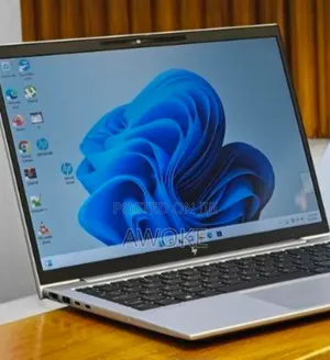 New Laptop HP EliteBook 830 G9 16GB Intel Core I5 SSD 512GB