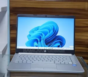 New Laptop HP Stream Notebook 8GB Intel Core 3 SSD 128GB