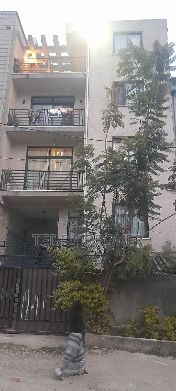 8bdrm House in Haile Garment, Nifas Silk-Lafto for sale