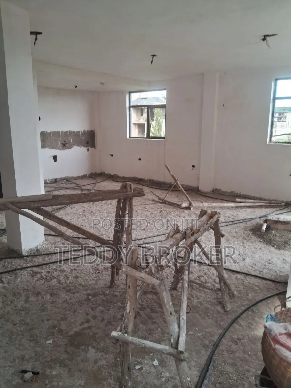 5bdrm House in Haile Garment, Nifas Silk-Lafto for sale