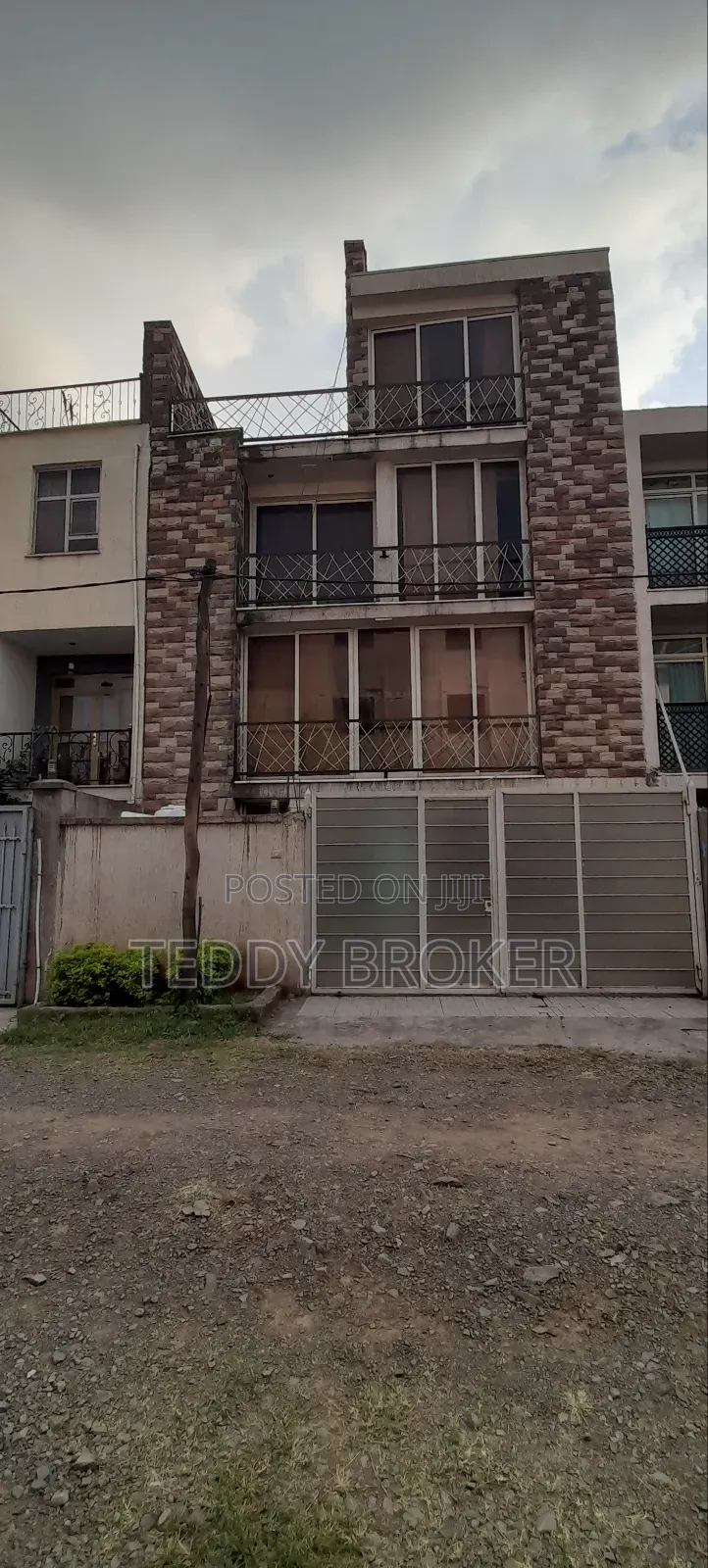 6bdrm House in Haile Garment, Nifas Silk-Lafto for sale